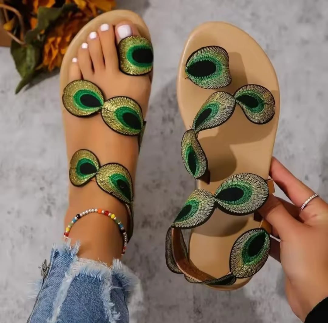 Sandales plume de paon – style bohème estival