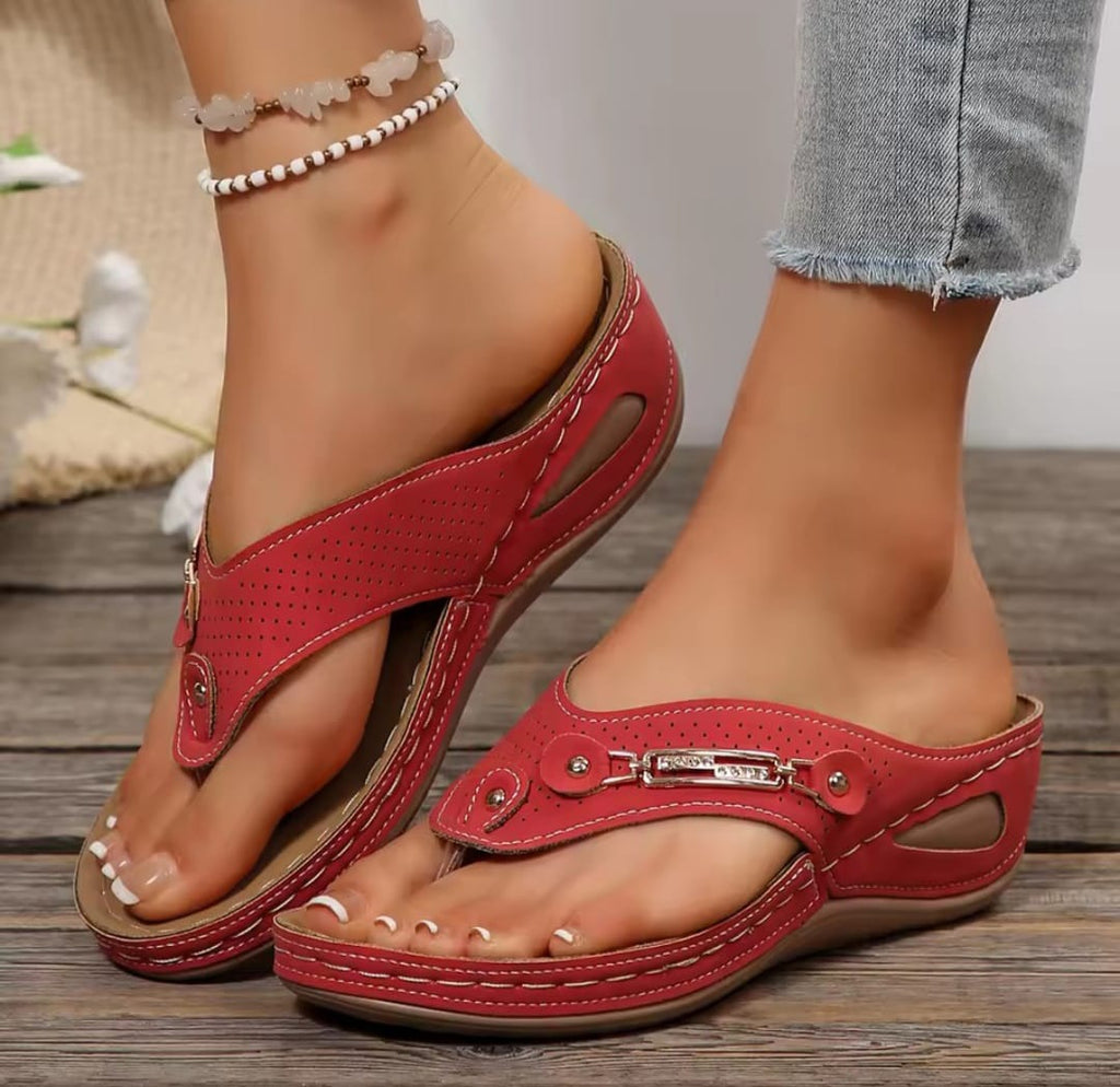 Orthopädische Keilsandalen für den Sommer