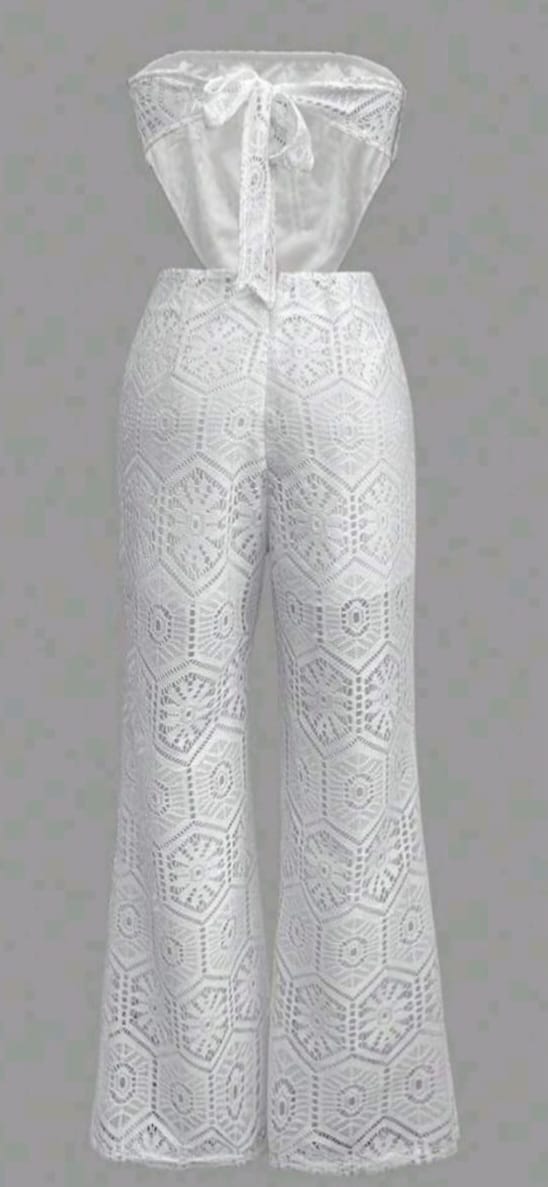 Combinaison en dentelle blanche – combinaison-pantalon (copie)